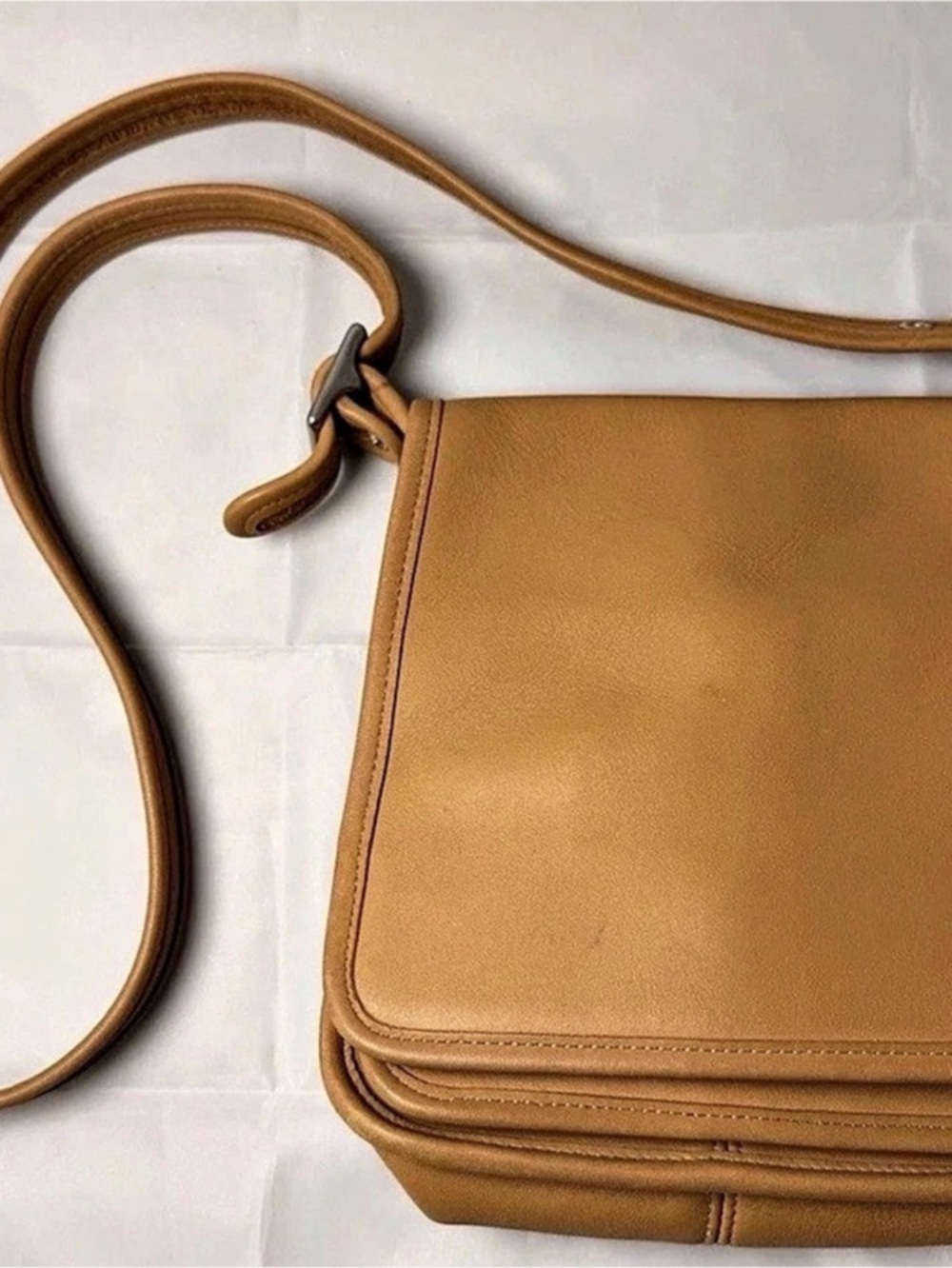 Vintage Coach Legacy 9145 Medium Studio Flap Leather Crossbody Bag USA Tan